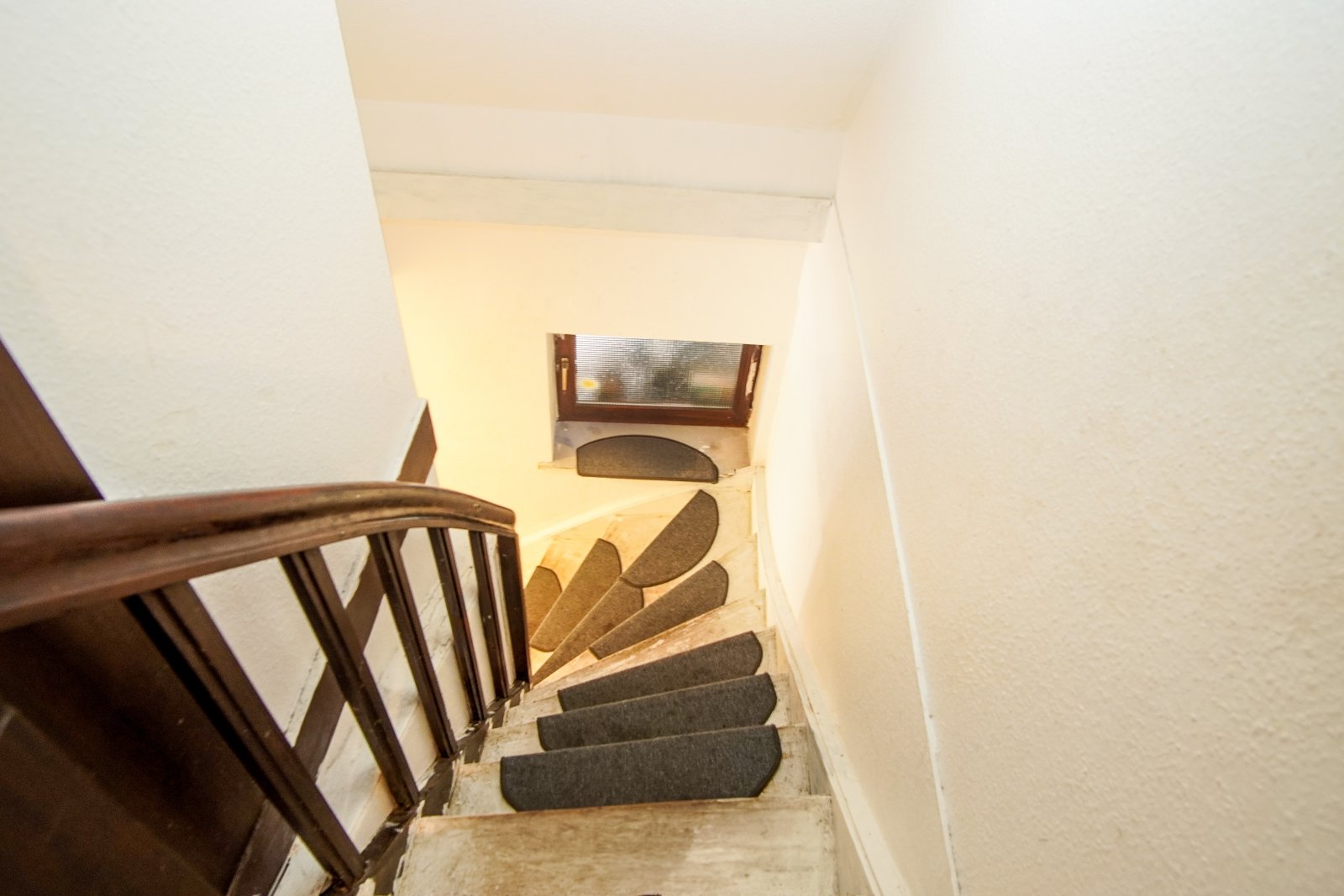 Treppe OG von Wohnung 04