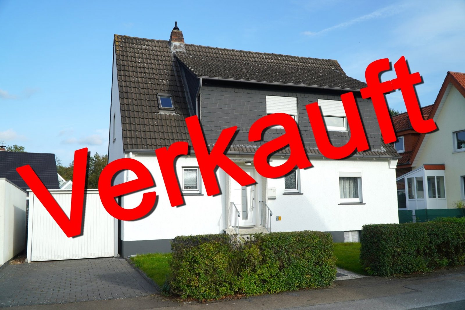 Verkauft - Vorderseite - Garage