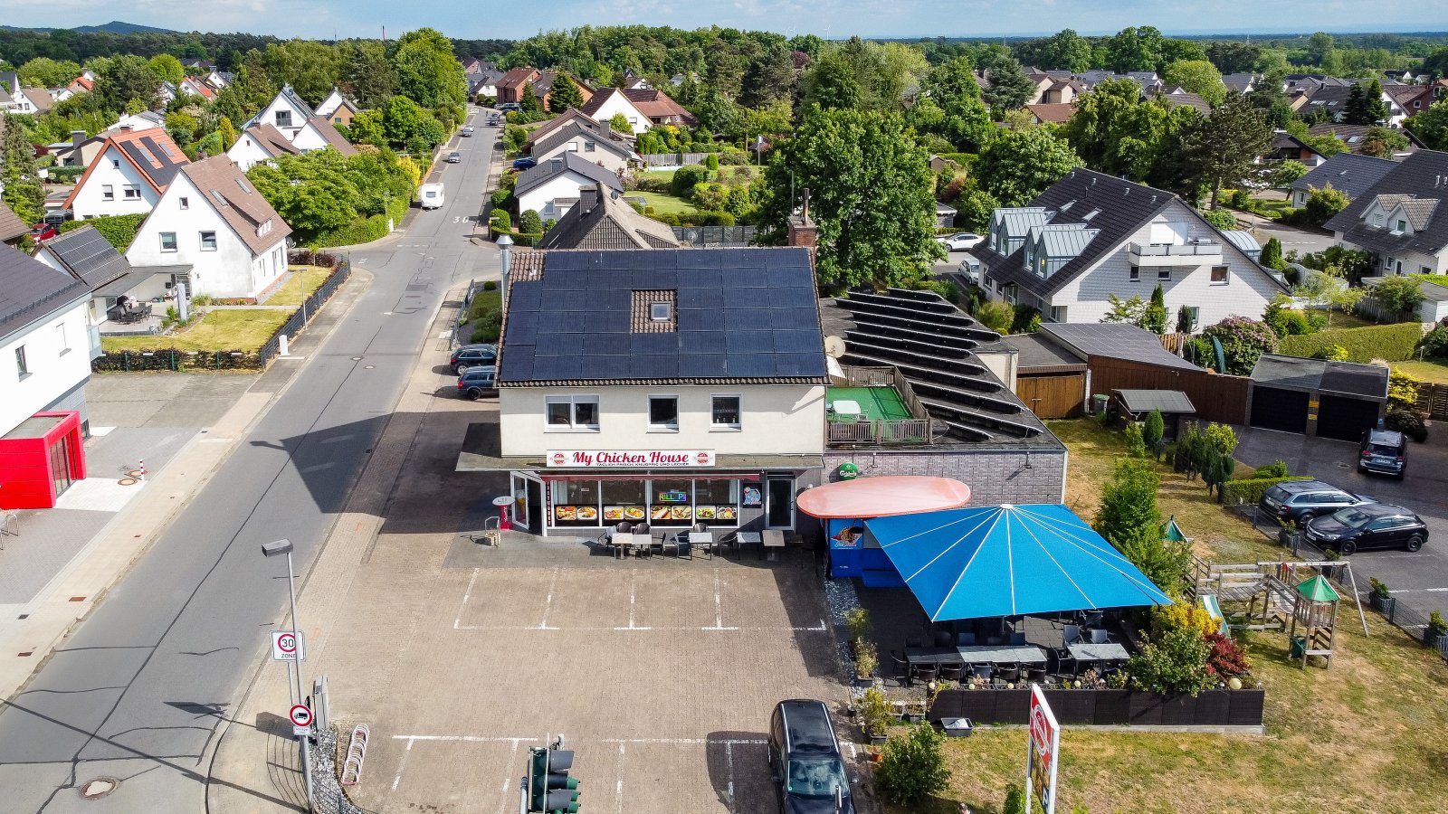 Solides Renditeobjekt – Wohn- und Geschäftshaus mit Anbaupotenzial und Photovoltaik Solides Renditeobjekt – Wohn- und Geschäftshaus mit Anbaupotenzial und Photovoltaik